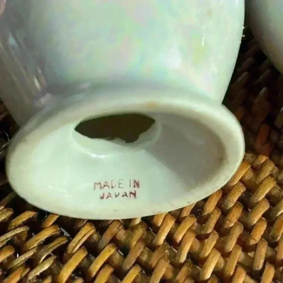 Vintage and newer salt and pepper shakers a lot of four pair - Picture 3 of 10